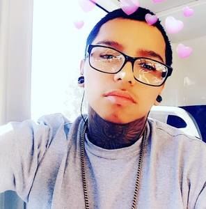 Meet your Posher, Wesley